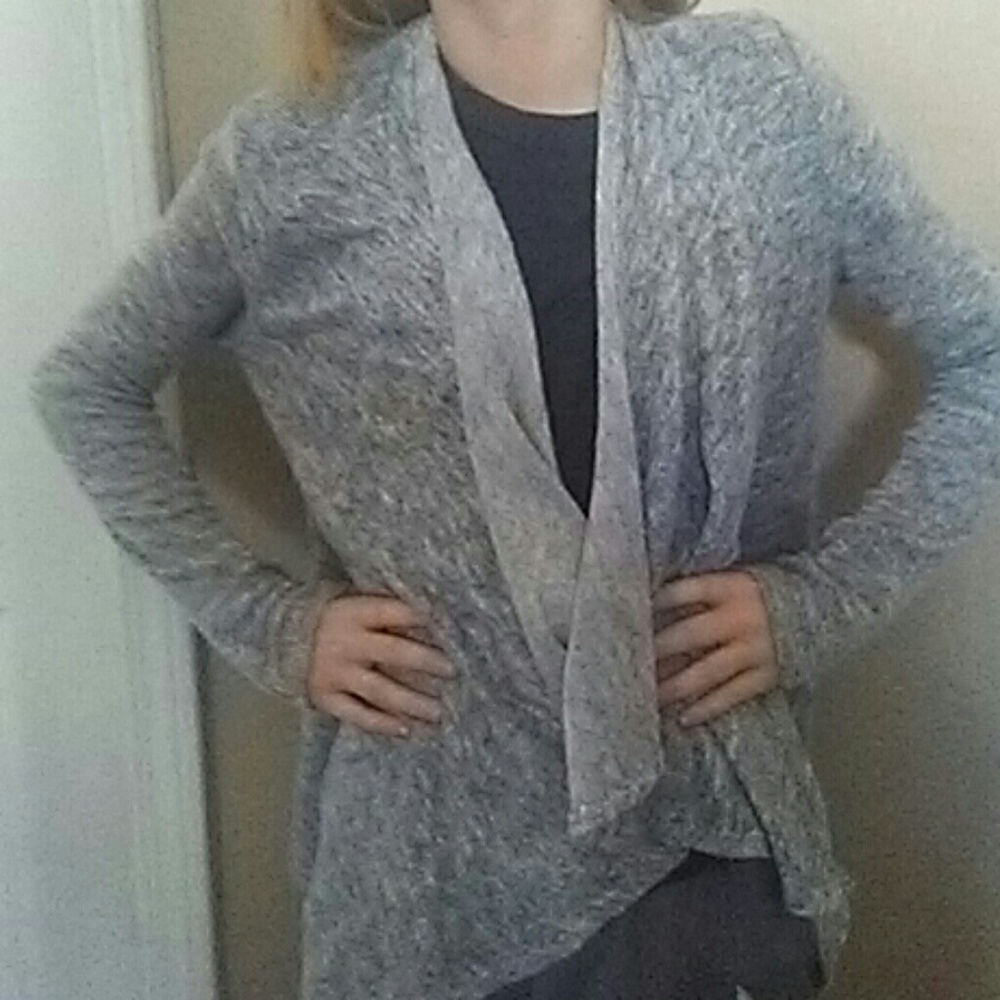 Comfortable lightweight sweater